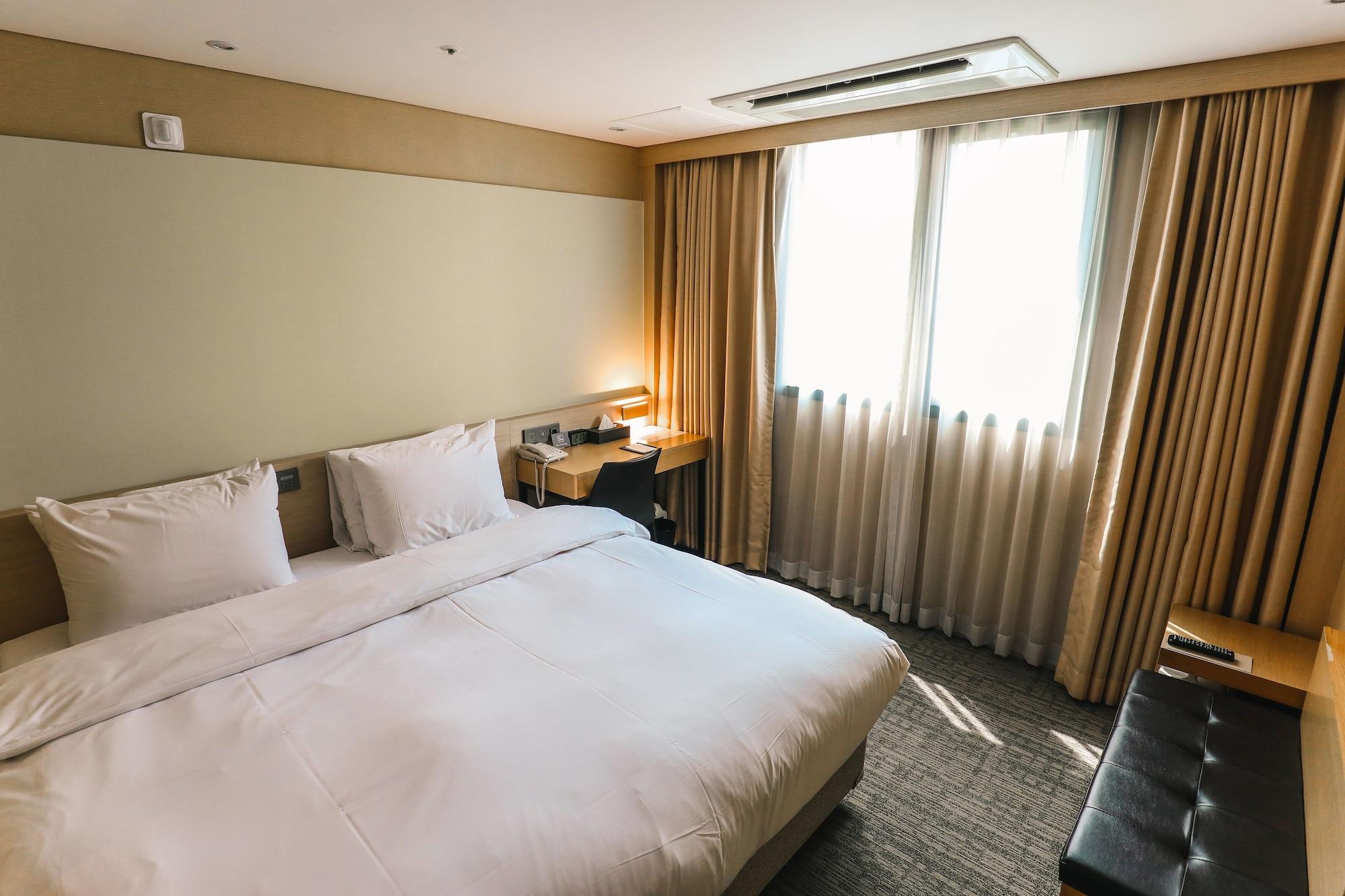 On City Hotel Cheonan Exterior photo
