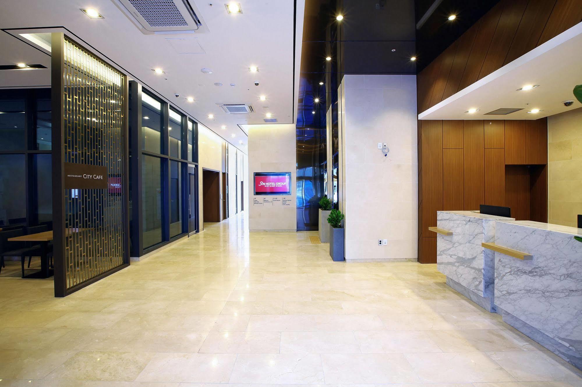 On City Hotel Cheonan Exterior photo